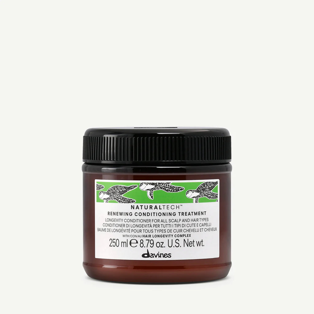 Burk med Naturaltech Renewing Conditioning Treatment, en miljövänlig hårinpackning för vård av hårbotten och alla hårtyper.