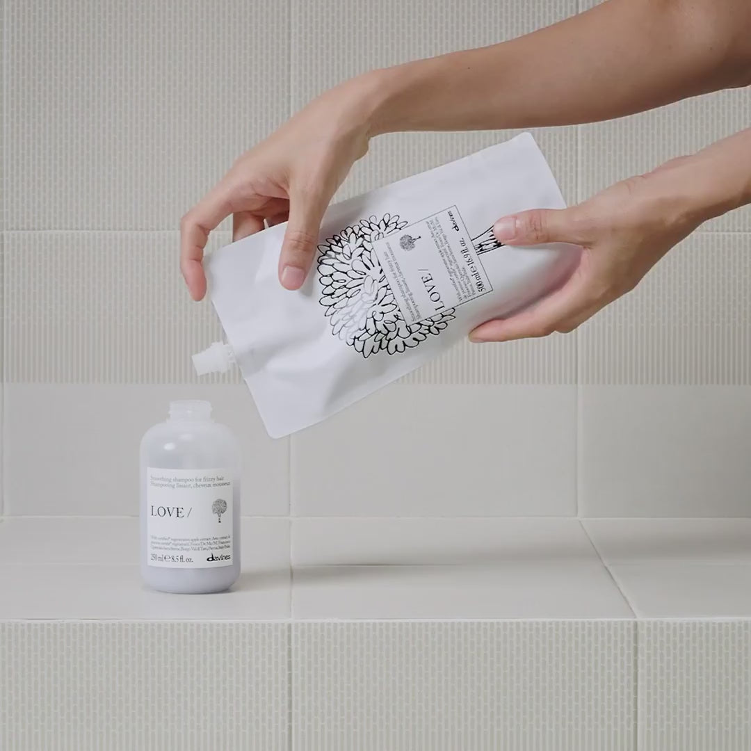 Love Smoothing Shampoo
