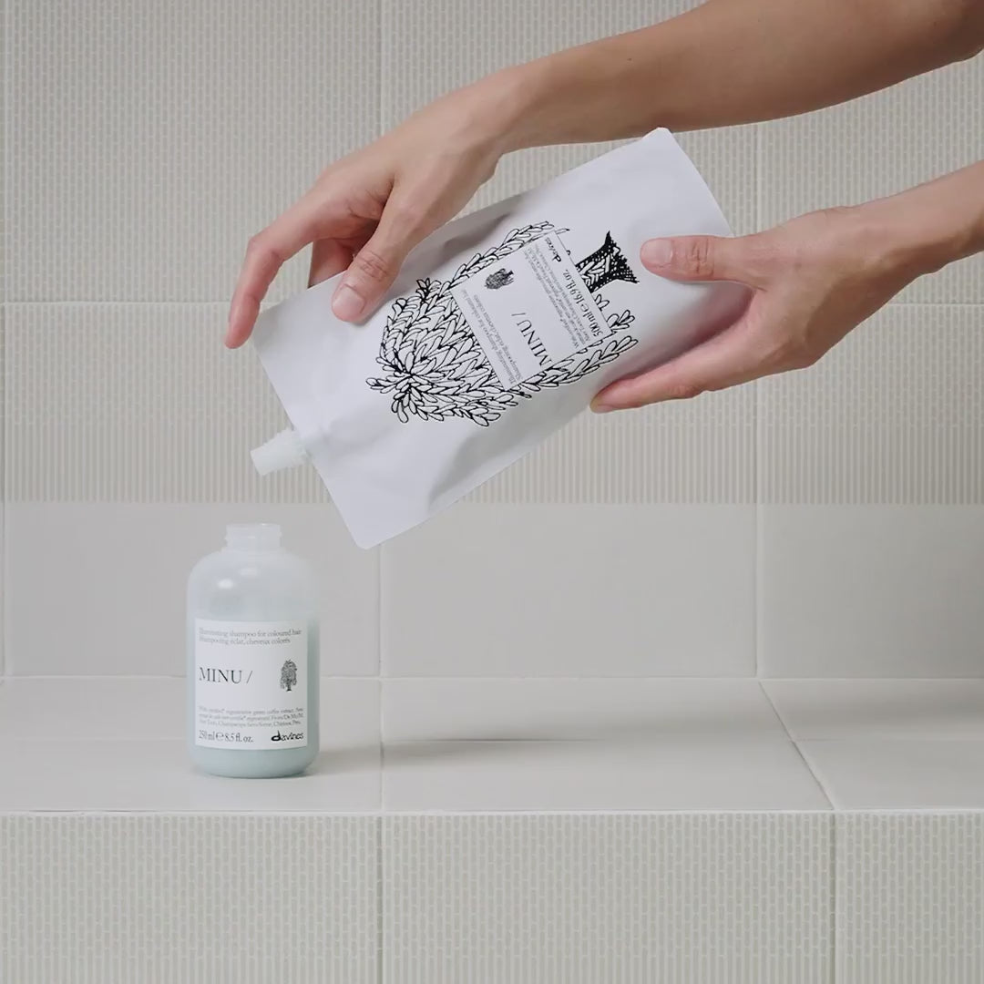 Minu Illuminating Shampoo
