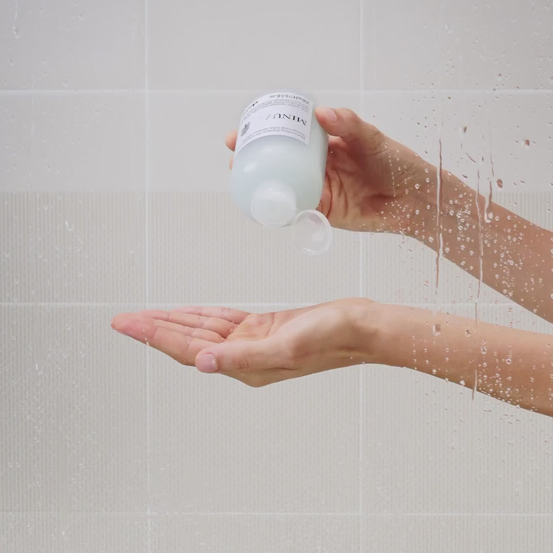 Minu Illuminating Shampoo
